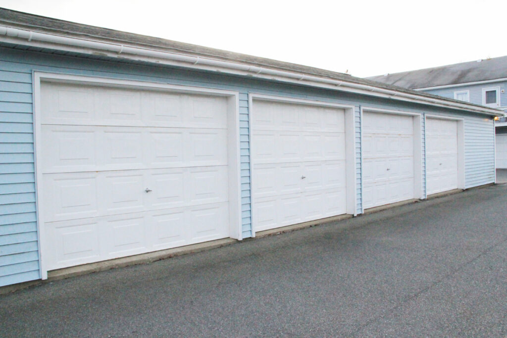 Garage self storage units